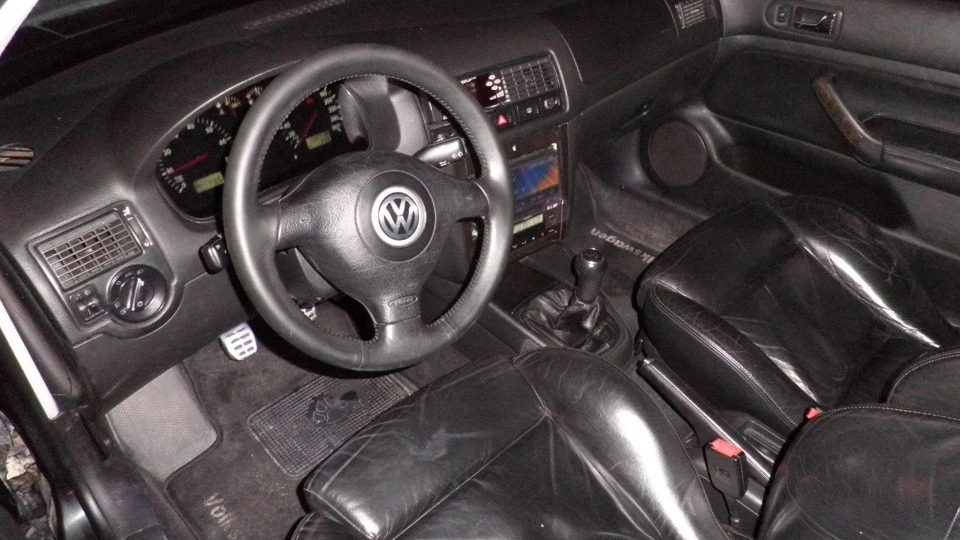 Volkswagen Golf GTI Злий GTIайчик) 3