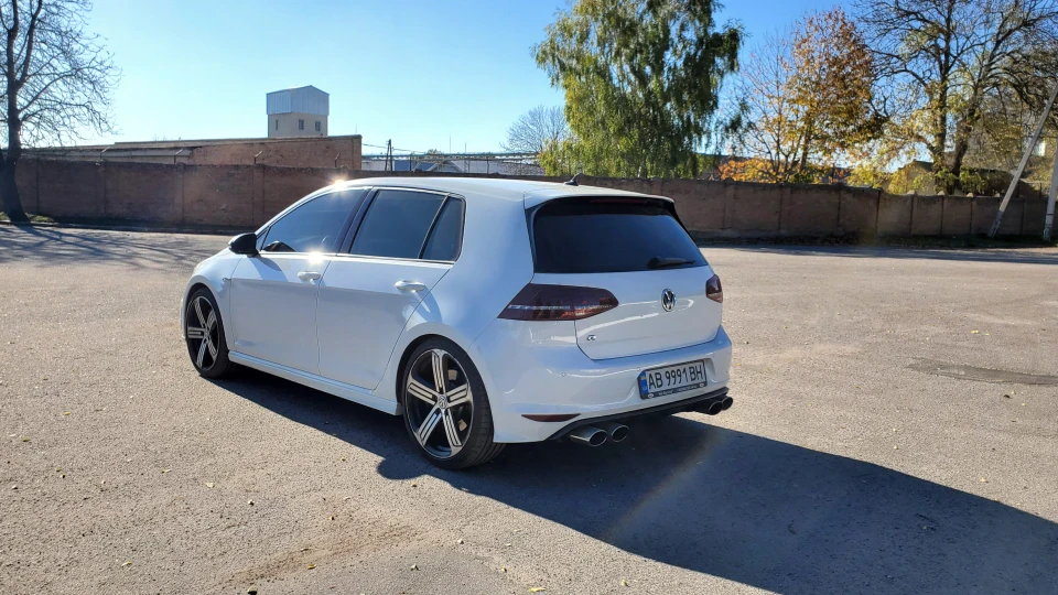 Volkswagen Golf R 4