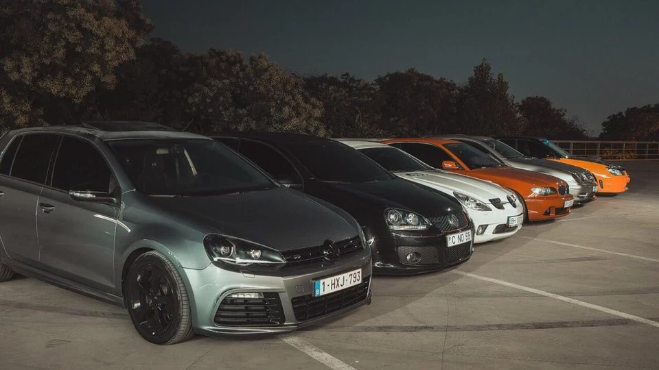 Volkswagen Golf R 3