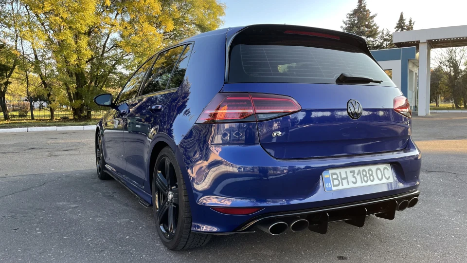 Volkswagen Golf R 4