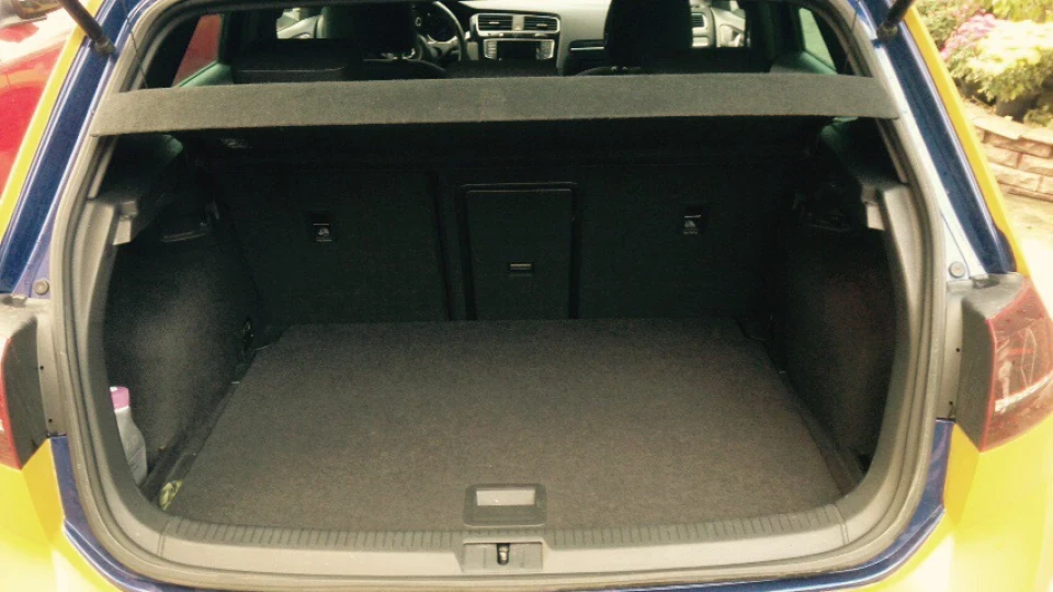 Volkswagen Golf R 2.0 4