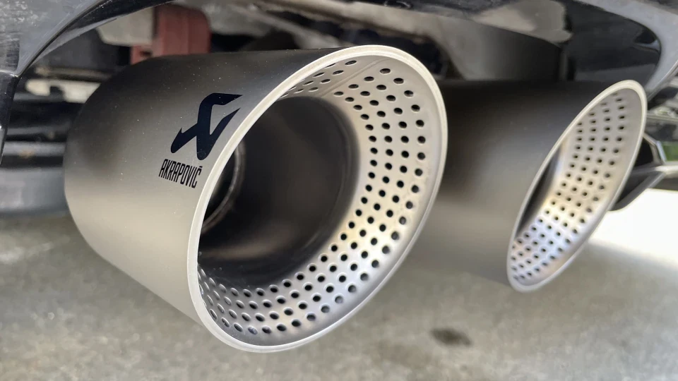 Volkswagen Golf R Akrapovic 4