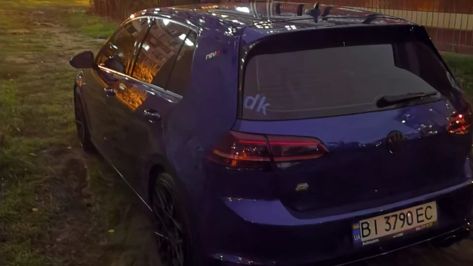 Volkswagen Golf R Роби добре