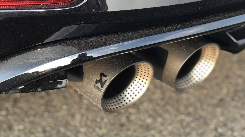 Volkswagen Golf R яRик 3