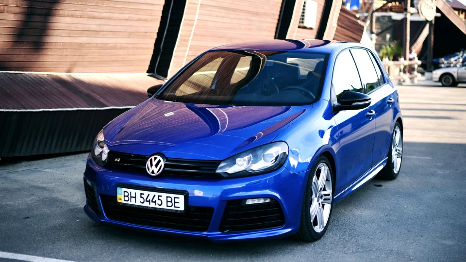 Volkswagen Golf R R20 2