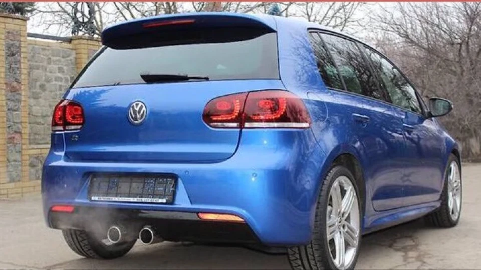 Volkswagen Golf R Синя блискавка 3