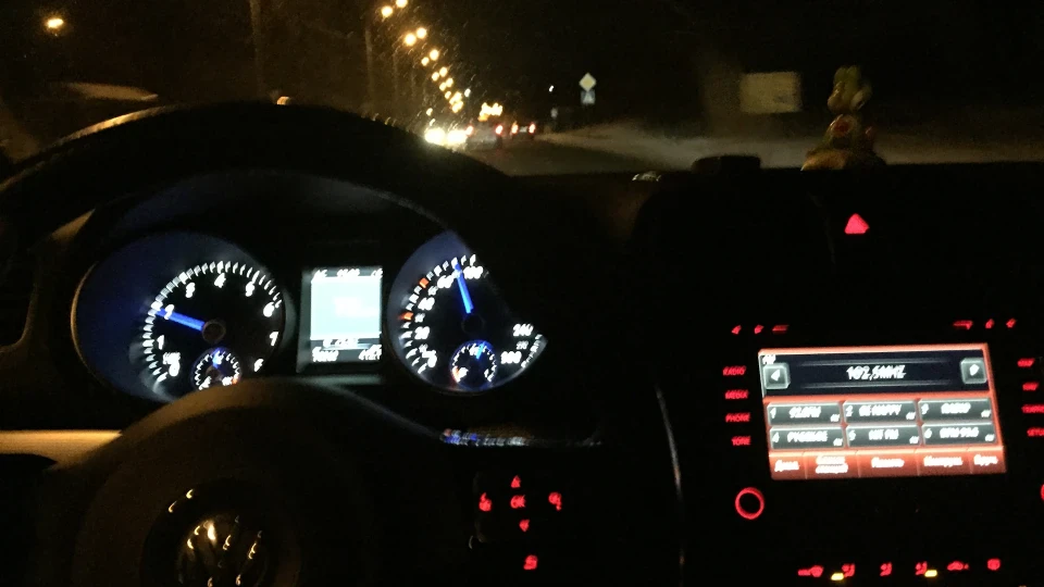 Volkswagen Golf R Vyshgorod city 3