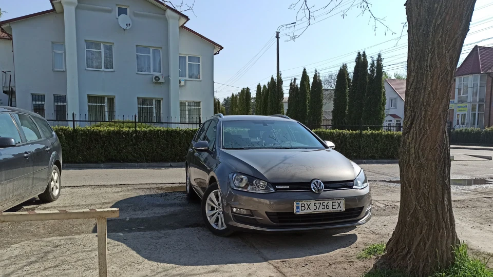 Volkswagen Golf Variant 𝓥𝓾𝓹𝓼𝓮𝓷` 2