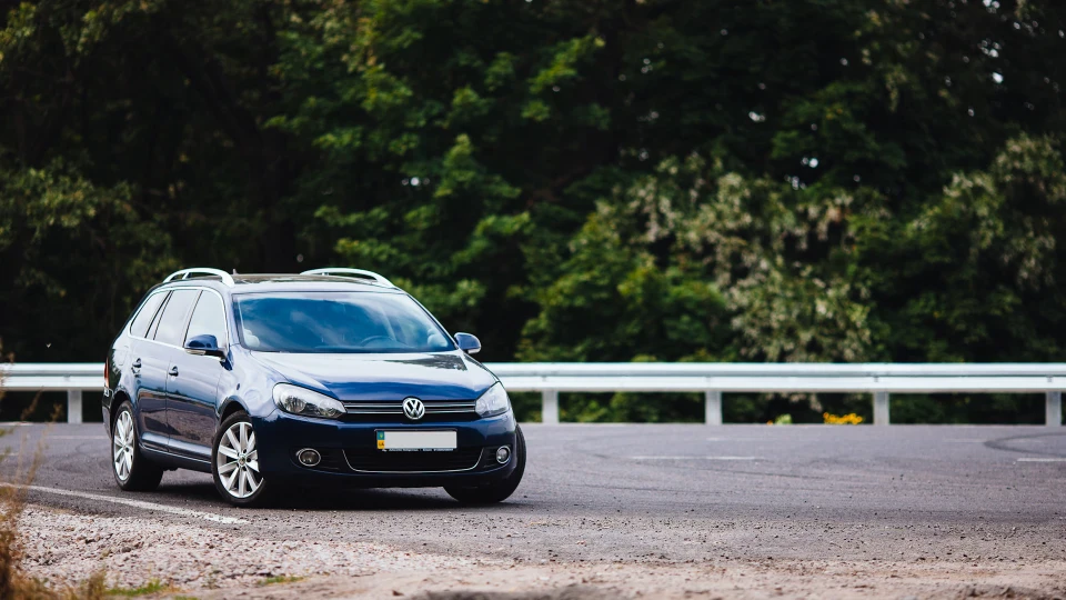 Volkswagen Golf Variant 2