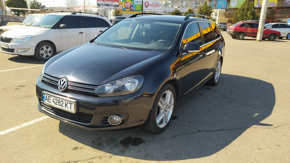 Volkswagen Golf Variant 2