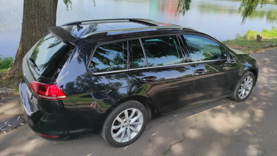 Volkswagen Golf Variant 2