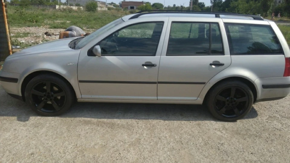 Volkswagen Golf Variant