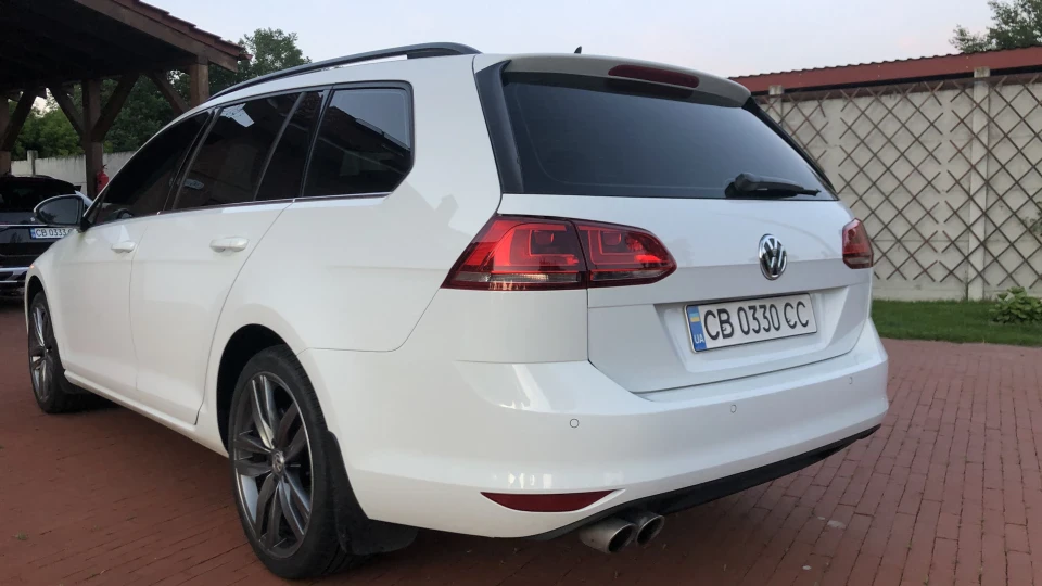 Volkswagen Golf Variant 2