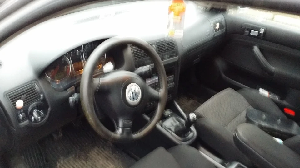 Volkswagen Golf Variant 2