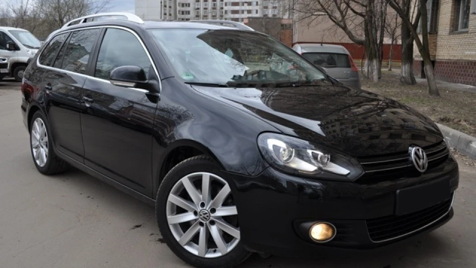 Volkswagen Golf Variant 2