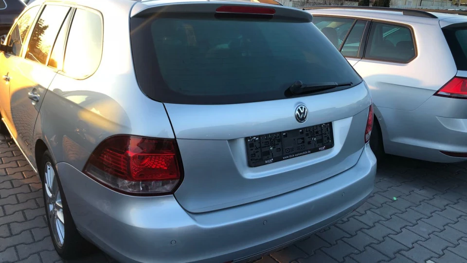 Volkswagen Golf Variant 2