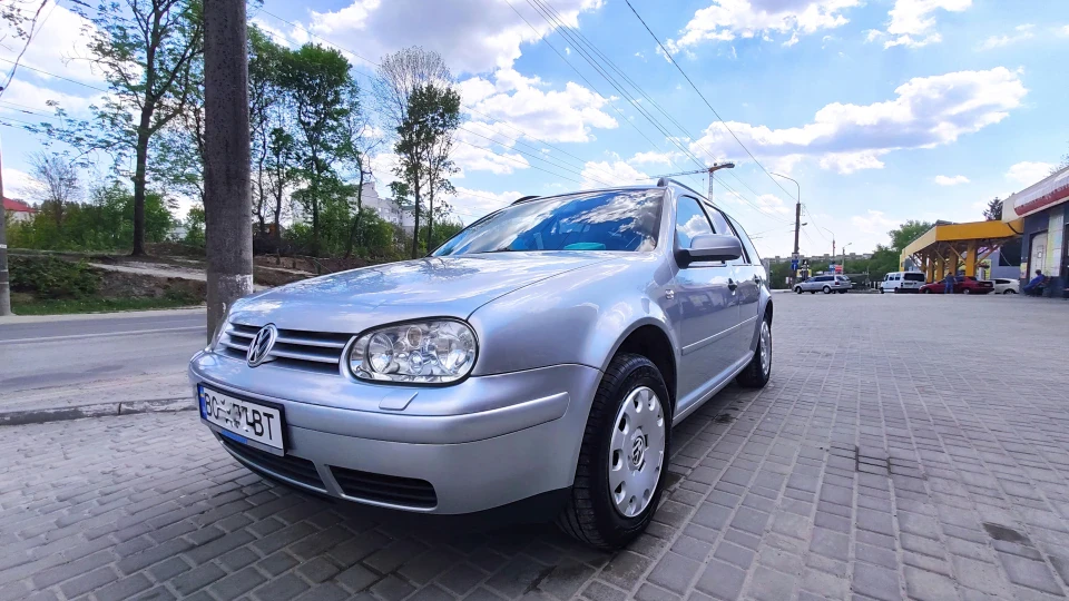 Volkswagen Golf Variant