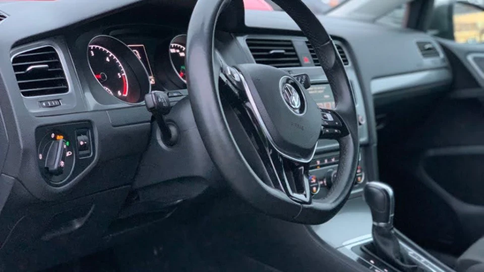 Volkswagen Golf Variant 1.6 dsg 2