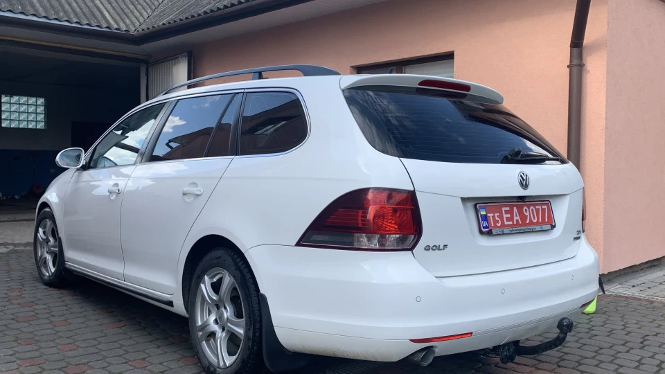 Volkswagen Golf Variant 1,6 tdi 77Kw DSG7 3