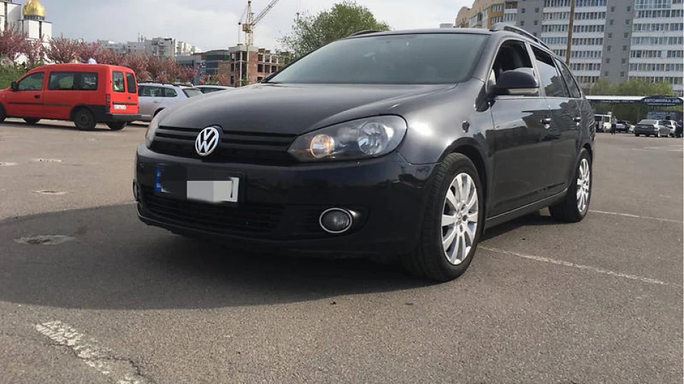Volkswagen Golf Variant 1.6 TDI BLUEMOTION 2