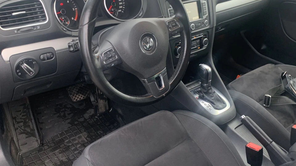 Volkswagen Golf Variant 1.6 tdi bluemotion 5