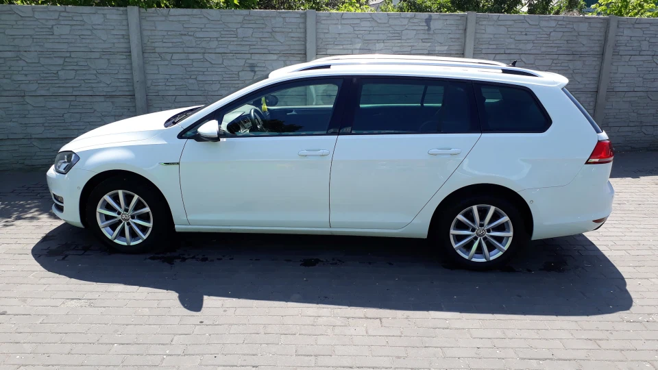 Volkswagen Golf Variant 1.6 TDI (CXXB) Lounge 2