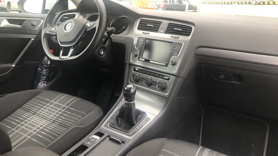 Volkswagen Golf Variant 1.6 TDI (CXXB) Lounge 3
