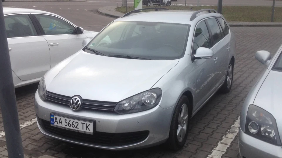 Volkswagen Golf Variant 1.6 tdi 2