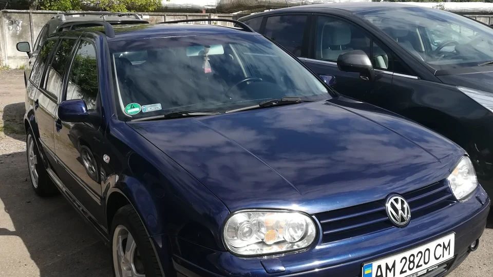 Volkswagen Golf Variant 2.3 V5 3