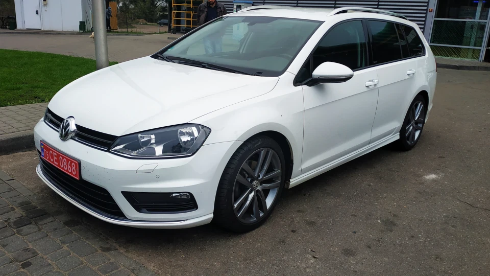 Volkswagen Golf Variant Allstar в R-line