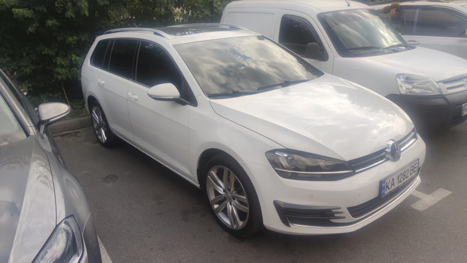 Volkswagen Golf Variant Belka 2