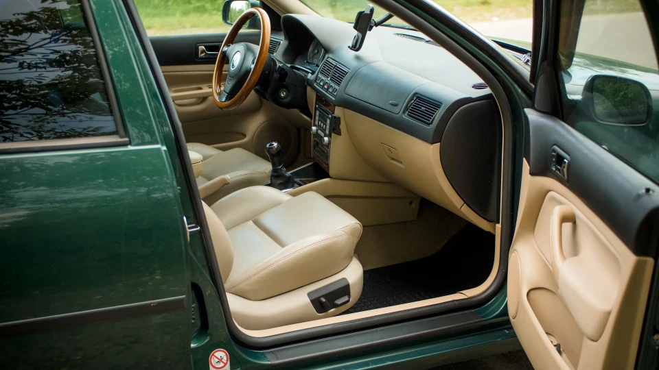 Volkswagen Golf Variant Kombiwagen 5