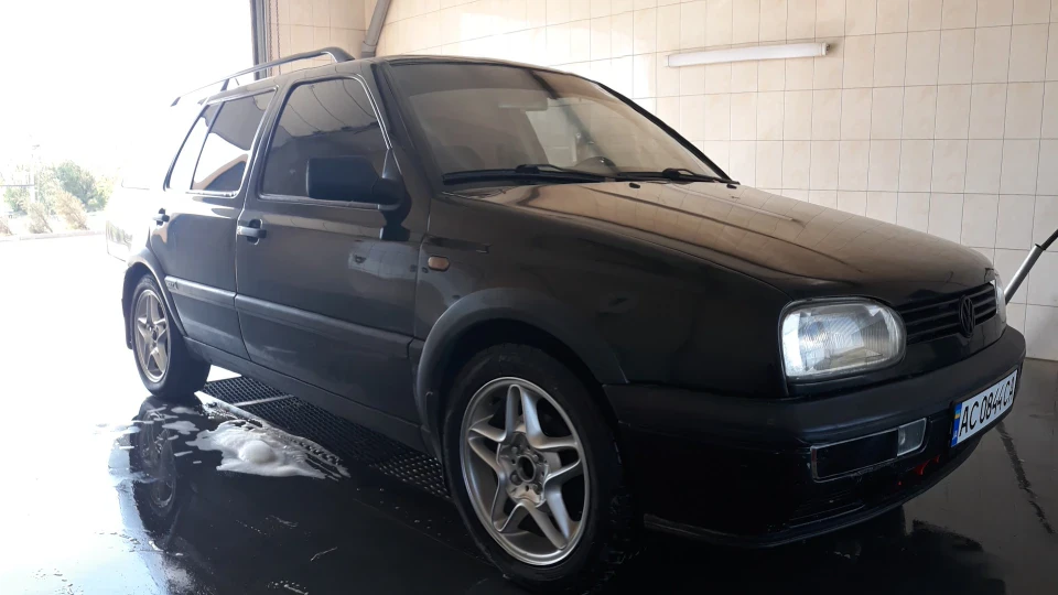 Volkswagen Golf Variant *NERVE2* 4