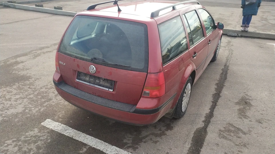 Volkswagen Golf Variant Шатл 2