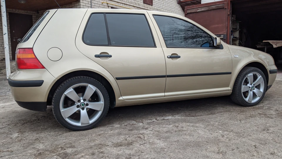 Volkswagen Golf 5