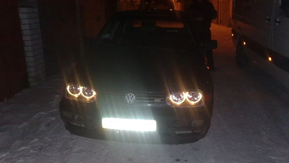 Volkswagen Golf 2