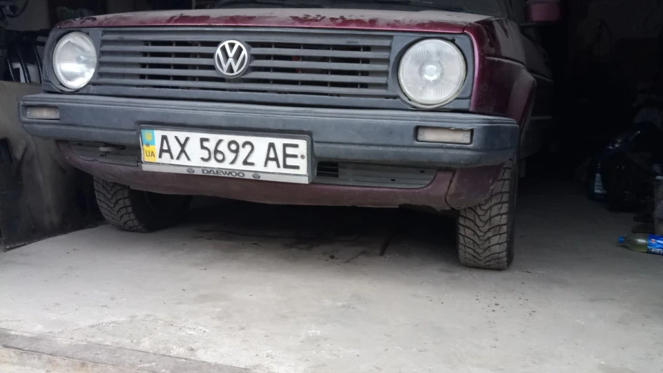 Volkswagen Golf 2