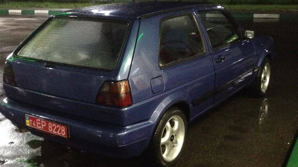 Volkswagen Golf 2