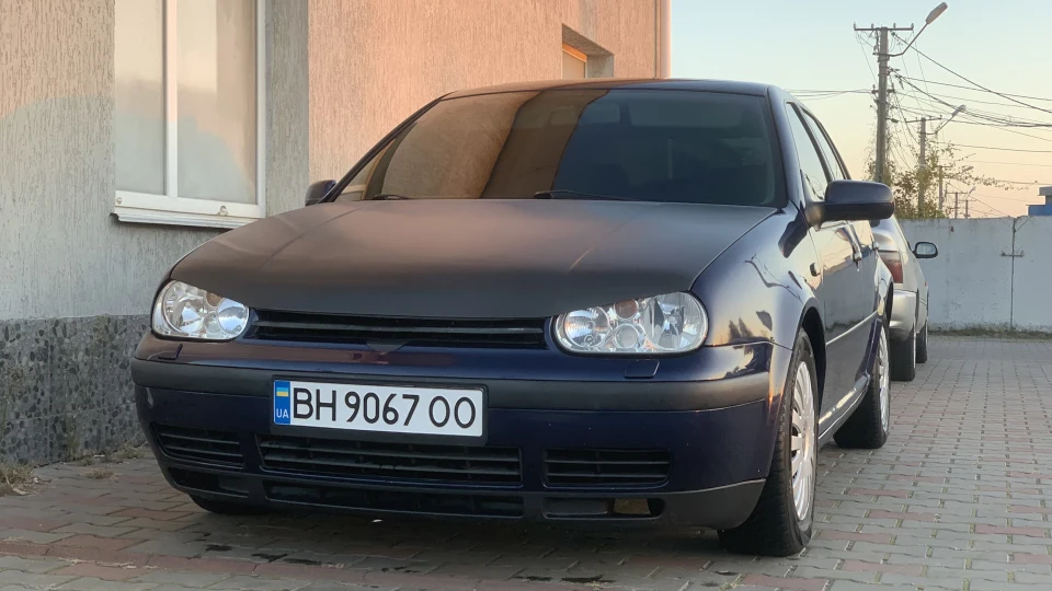 Volkswagen Golf 2