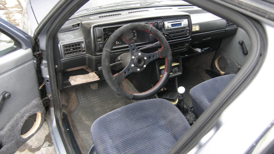 Volkswagen Golf 2