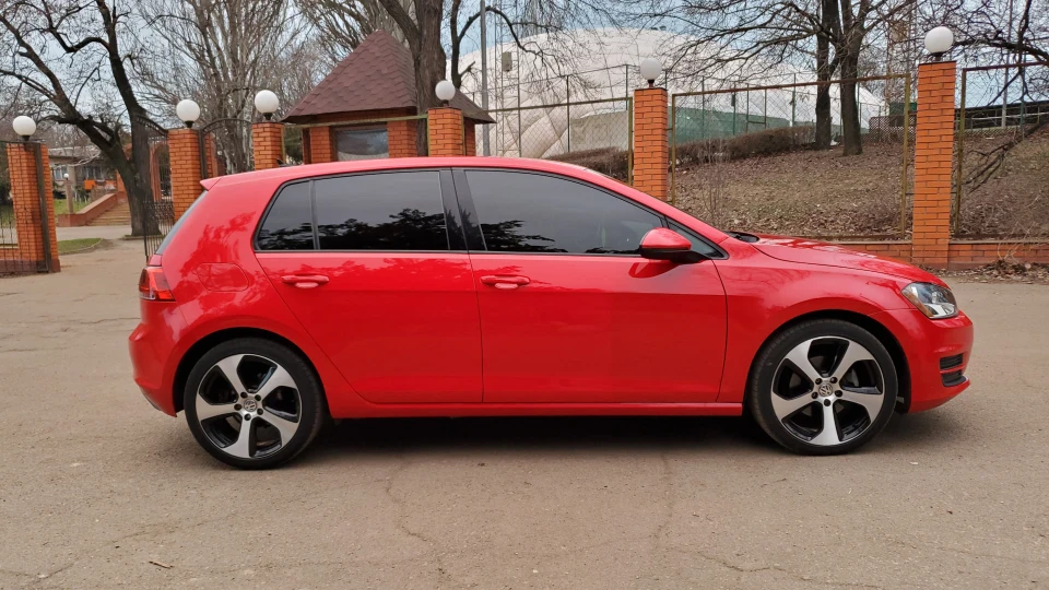 Volkswagen Golf 𝟚.𝟘 𝕋𝔻𝕀 2