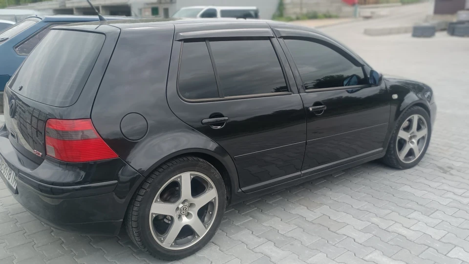 Volkswagen Golf 4