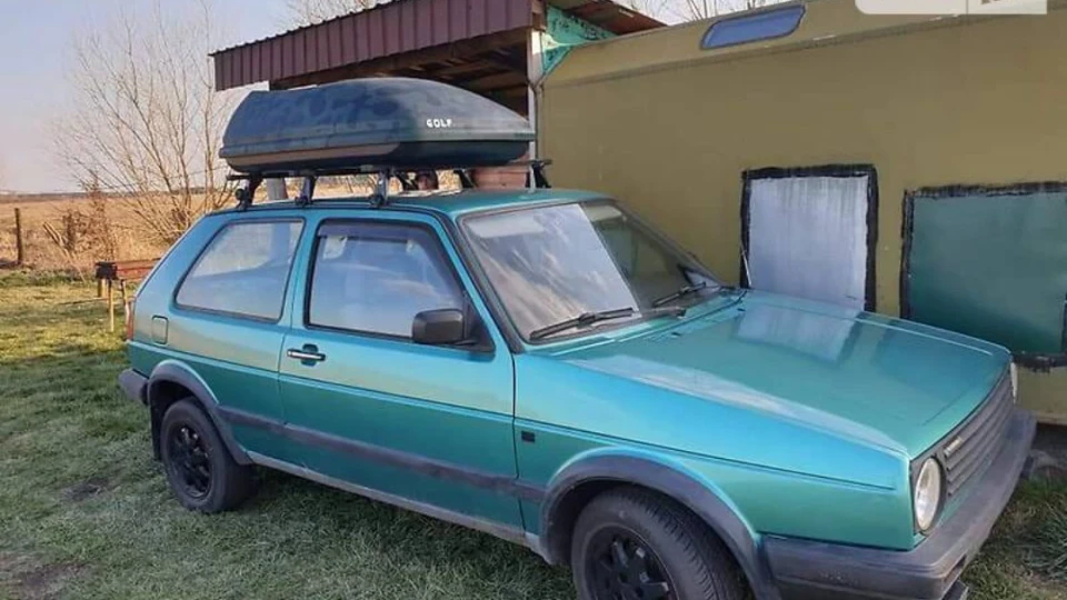 Volkswagen Golf 2