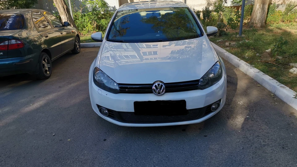 Volkswagen Golf 2
