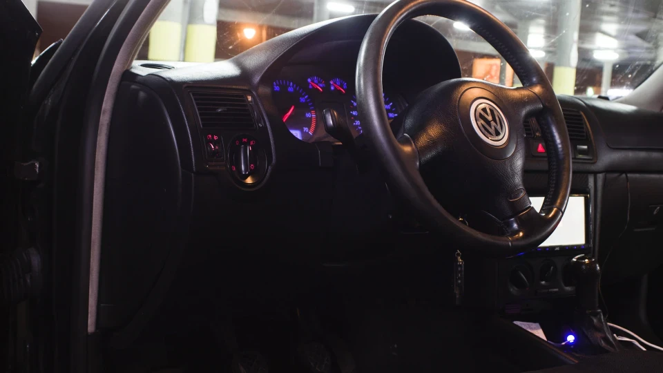 Volkswagen Golf 2