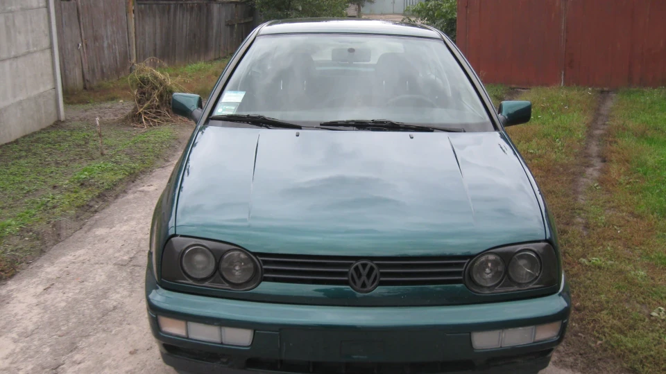 Volkswagen Golf 2