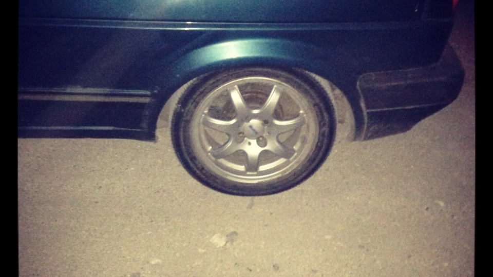 Volkswagen Golf 2