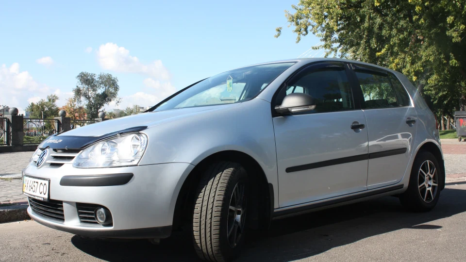 Volkswagen Golf 2