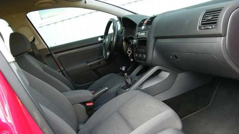 Volkswagen Golf 2