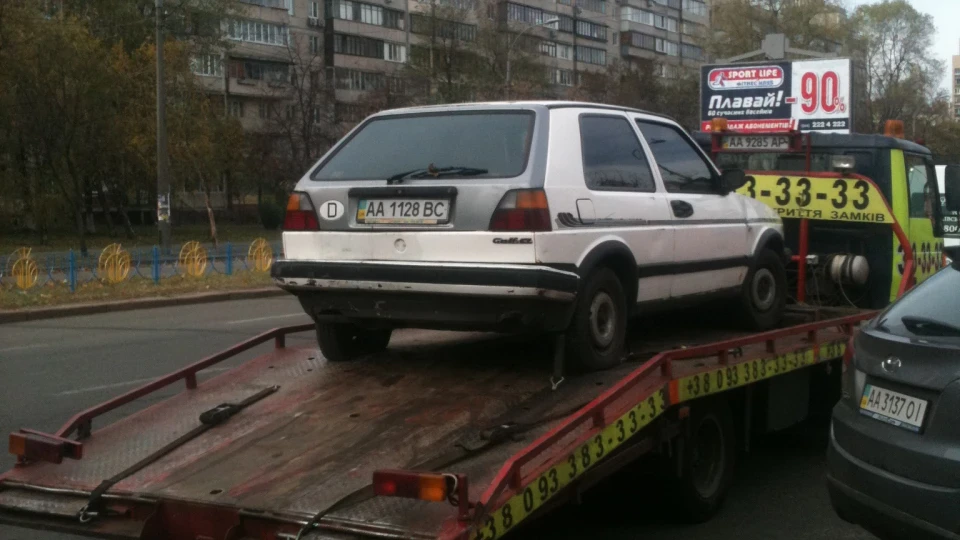Volkswagen Golf 2
